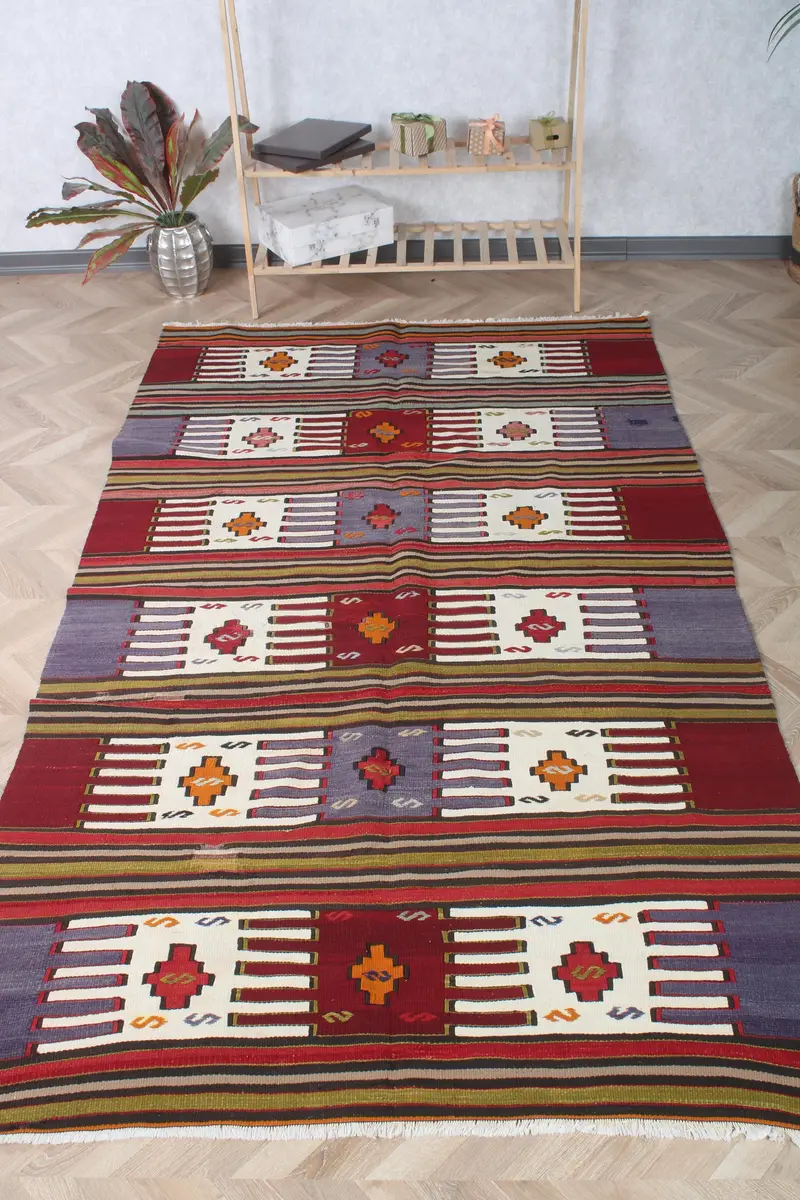 4,9x8,5 ft Vintage Kelim Teppich, türkischer Teppich, rot umrandeter Wollteppich - 1