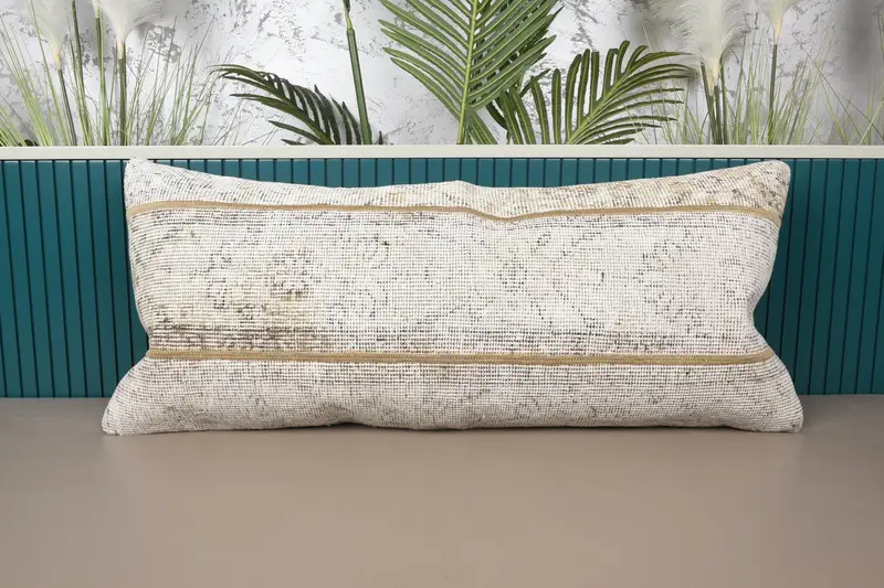 Patchwork-Wurfkissen in Beige und Bronze, 16 x 36 besticktes Vintage-Kissen