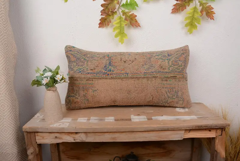 Blaues und rotes Patchwork-Wurfkissen, Vintage-gesticktes Kissen