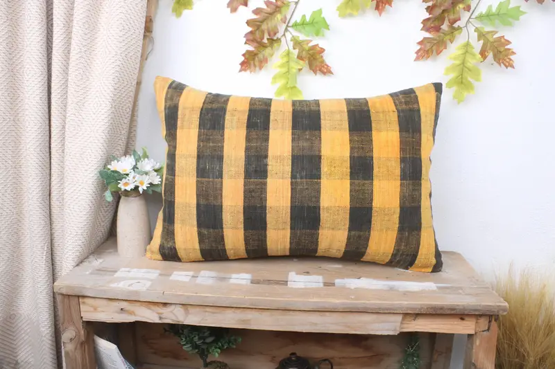 Cushion Cover, Turkish Kilim Pillow, Vintage Kilim Throw Pillow, 16x24 Yellow Pillow Sham, Anatolian Pillow Case, Handmade Kilim Cushion - 1