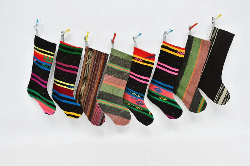 Şenlikli 8 inç Noel Süsleri Çorap, Rahat Tatil Duvara Asılı Çorap