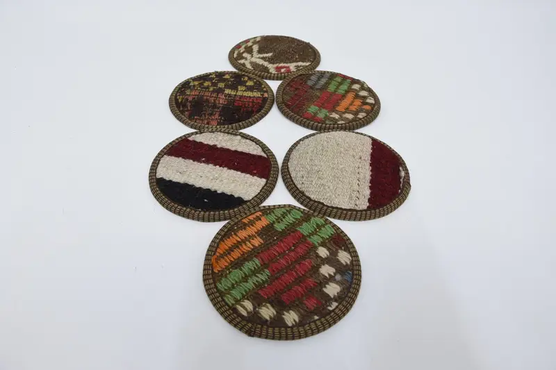 Bohem Yuvarlak Bardak Altlığı, Kırmızı ve Kahverengi Dekoratif Bardak Altlığı