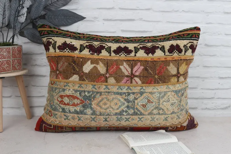Handmade Throw Cushion Case, Vintage Kilim Pillow, Handmade Kilim Cushion, 20x28 Brown Pillow Cover, Cushion Case, Vintage Pillow - 1