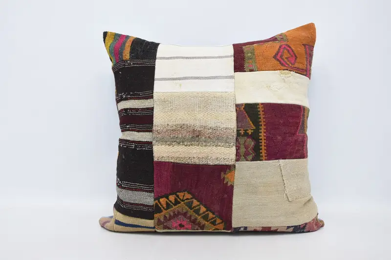 El Yapımı Paisley Kırlent, 32x32 Nakışlı Kırlent