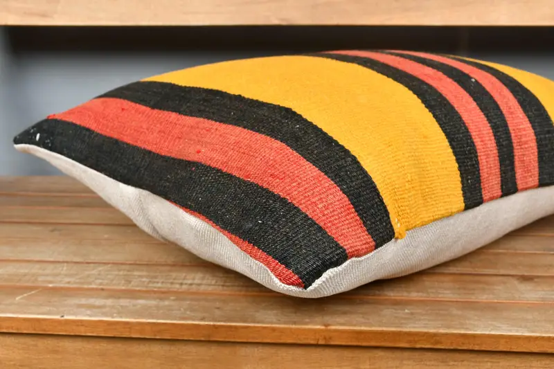 Vintage Kilim Throw Pillow, Knitted Cushion, 16x24 Red Pillow Case, Gift Pillow, Turkish Rugs Pillow Sham, Pillow, Boho Pillow - 4