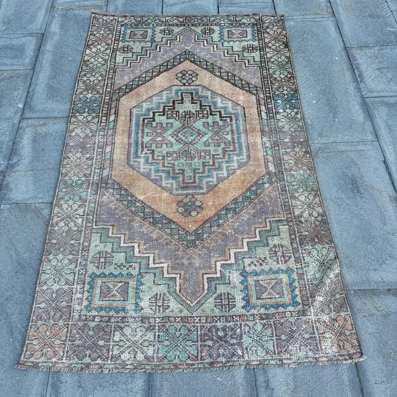 Alfombra Elegante Beige y Marrón 10x15m Diseño Botánico