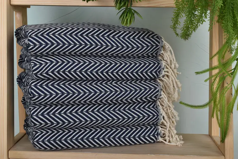 Monogram Beach Towel, Sand-resistant towel, Turkish Towel Monogram, Baby Boy Gift, 70x40 Cotton Zig zag Towel, Beach Size Towel, Wedding Gifts Towel - 1