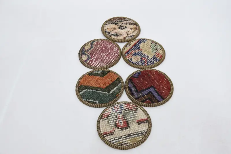 Elegant Red and Beige Coasters, Premium Circle Coaster Set