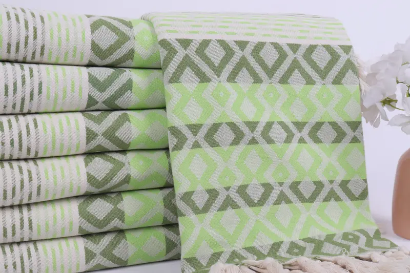 Lightweight Turkish towel, Gift For Mom, Beach Wedding Favor, Housewarming Gift, Absorbent towel, 70x40 Cotton Diamond Towel, Monogram Turkish Towel - 2