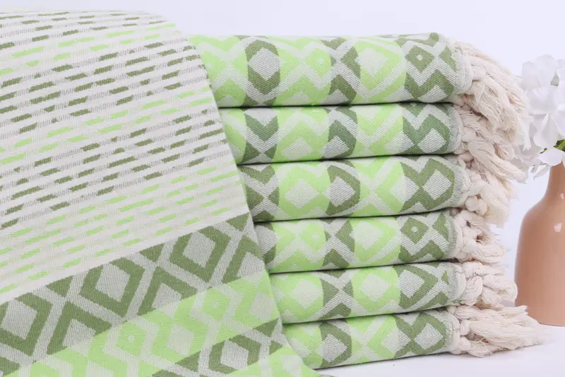 Lightweight Turkish towel, Gift For Mom, Beach Wedding Favor, Housewarming Gift, Absorbent towel, 70x40 Cotton Diamond Towel, Monogram Turkish Towel - 1