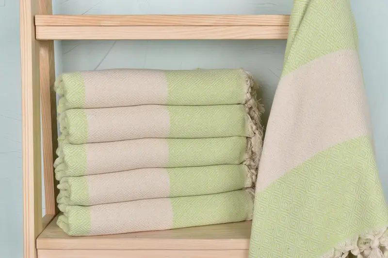 Diamond Towel Light Green Cotton Towel Home Decor, 40x71 Inches