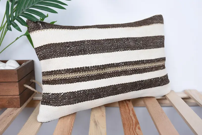 Kilim Cushion Sham, Handmade Kilim Cushion, Vintage Kilim Throw Pillow, Floor Cushion Cover, 12x20 White Cushion Cover, Pillow Sham - 4