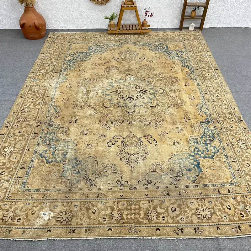 Alfombra naranja vibrante, 9,2 x 12,2 pies con detalles en azul