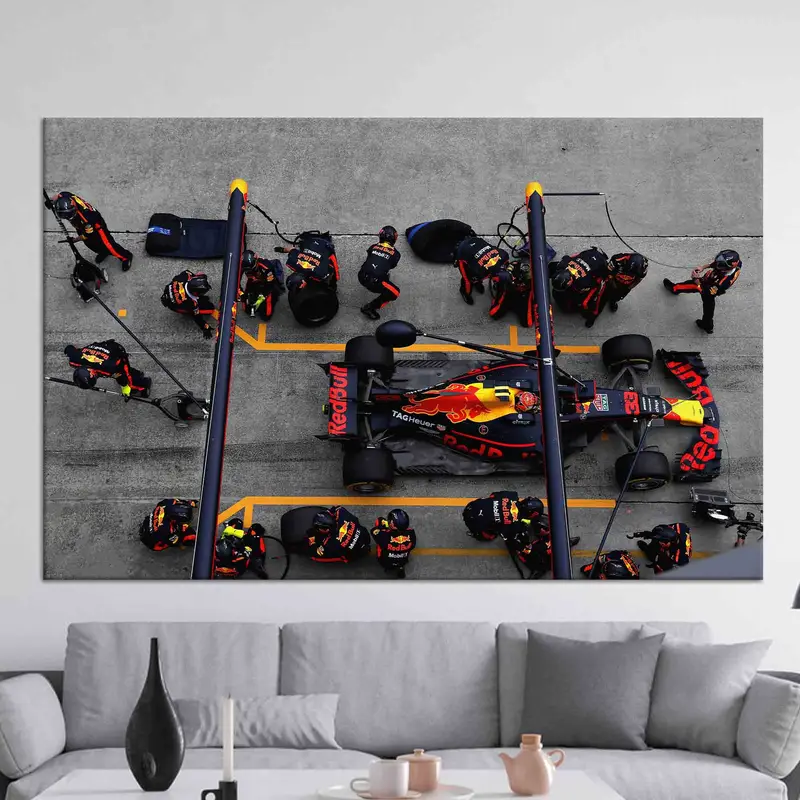 Perfektion beim Boxenstopp: Bedruckte Leinwand zur Feier des Rennruhms