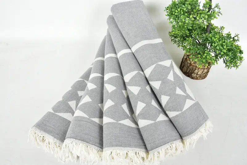 Personalized Bridesmaid Beach Towel, Wedding Favors, 68x36 Cotton Compass Rose Design Towel, Welcome Wedding Gift, Lightweight towel, Fouta towel - 4
