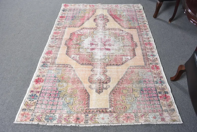 Handmade Yellow Rug, 4,2x6,4 ft with Red Border