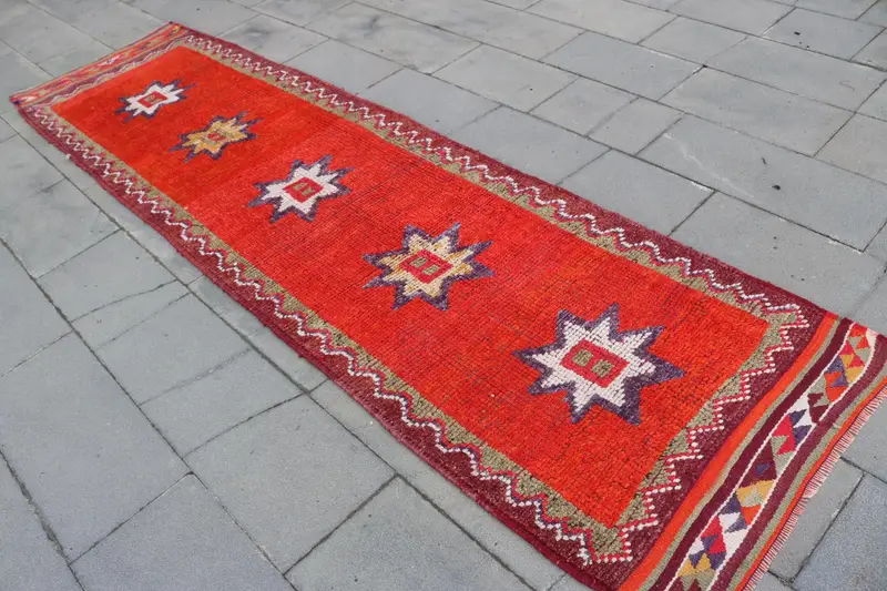 Vintage Turkish Rug 2.9x10.6 ft, Red Herki Ombré Rug - 1