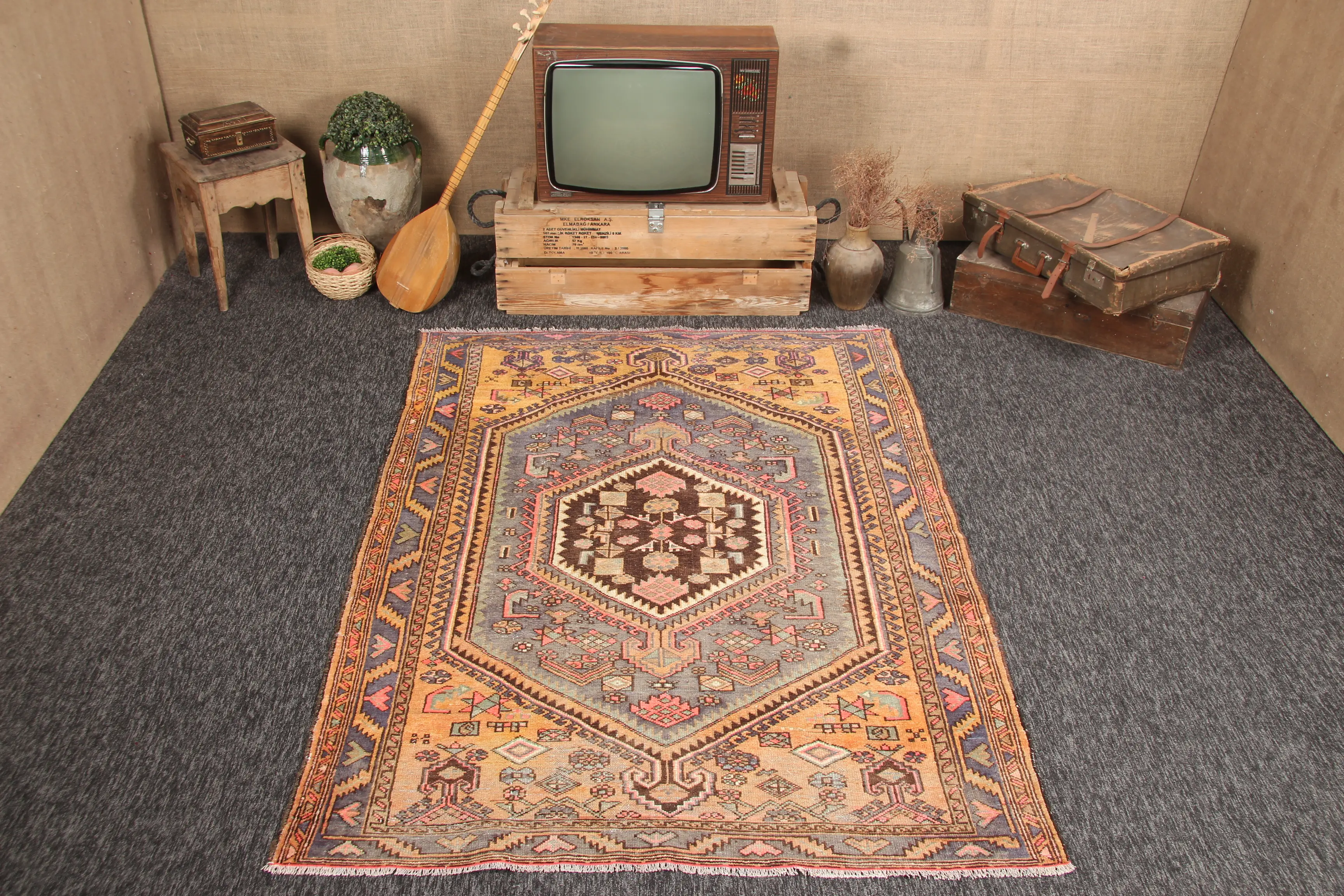 Alfombra vintage turca, alfombra decorativa de 4,8x6,7 pies (145x205 cm), alfombra geométrica amarilla - 1