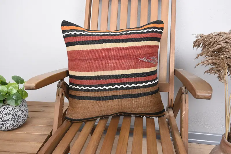 Vintage Square Striped Euro Sham, Wool Gift 46x46 cm Red Pillowcase - 1