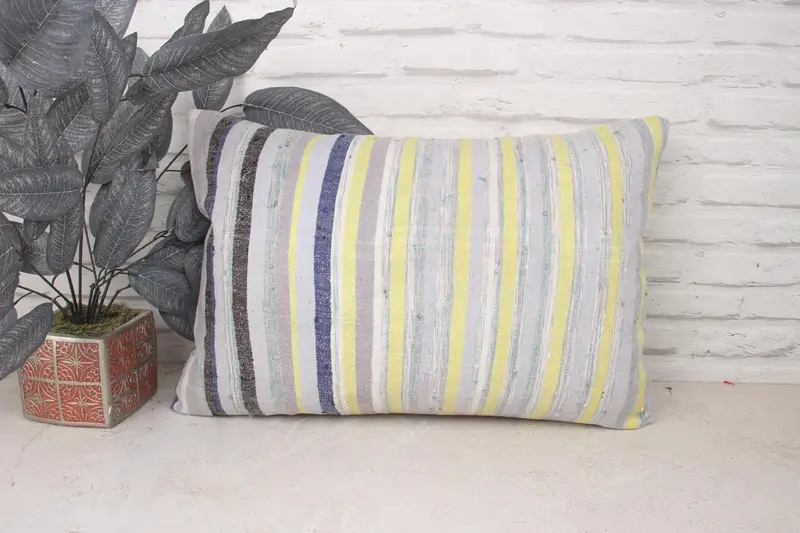 Gift Pillow, Vintage Kilim Pillow, 16x24 White Cushion Cover, Aesthetic Pillow Sham, Cushion Cover, Boho Pillow Sham Cover, Anatolian Cushion Case - 1