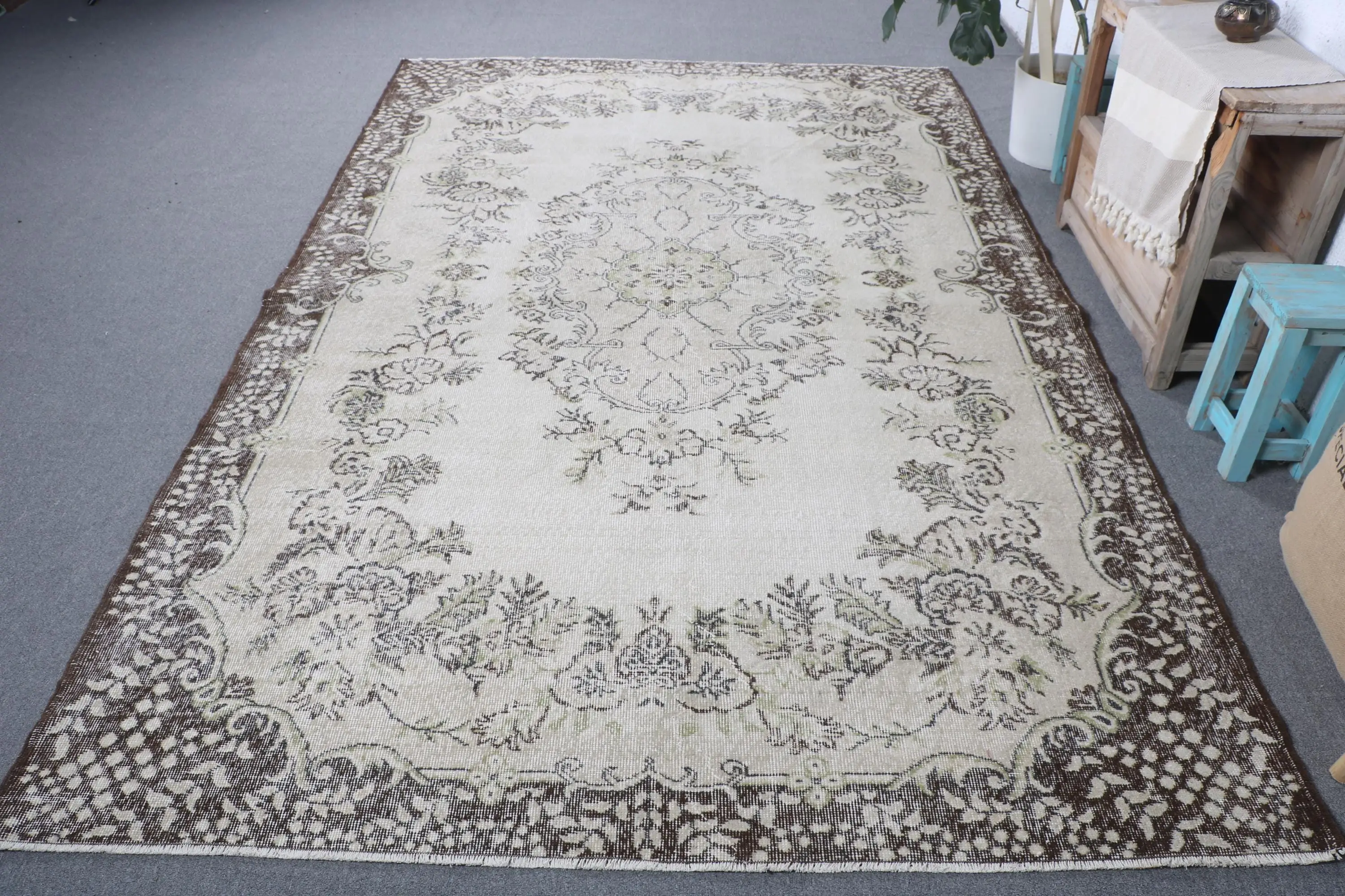 Vintage 6.1x9.9 ft Halı, Büyük Türk Halısı, Kahverengi Çizgili Yün Halı - 1