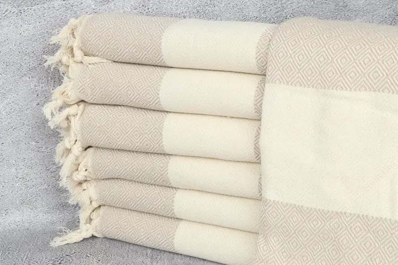 Bridal Shower Gift, Unique Gift, 70x40 Cotton Diamond Towel, Personalized Gifts, Bachelorette Party Gift, Quick-drying cotton Turkish beach towel - 1
