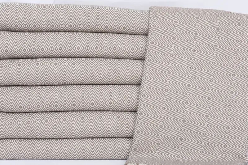 70x40 Cotton Zigzag Diamond Towel, Bachelorette Party Gift, Bridal Shower Favor, Family Gift Basket, Monogrammed Beach Towel, Sand-resistant towel - 2