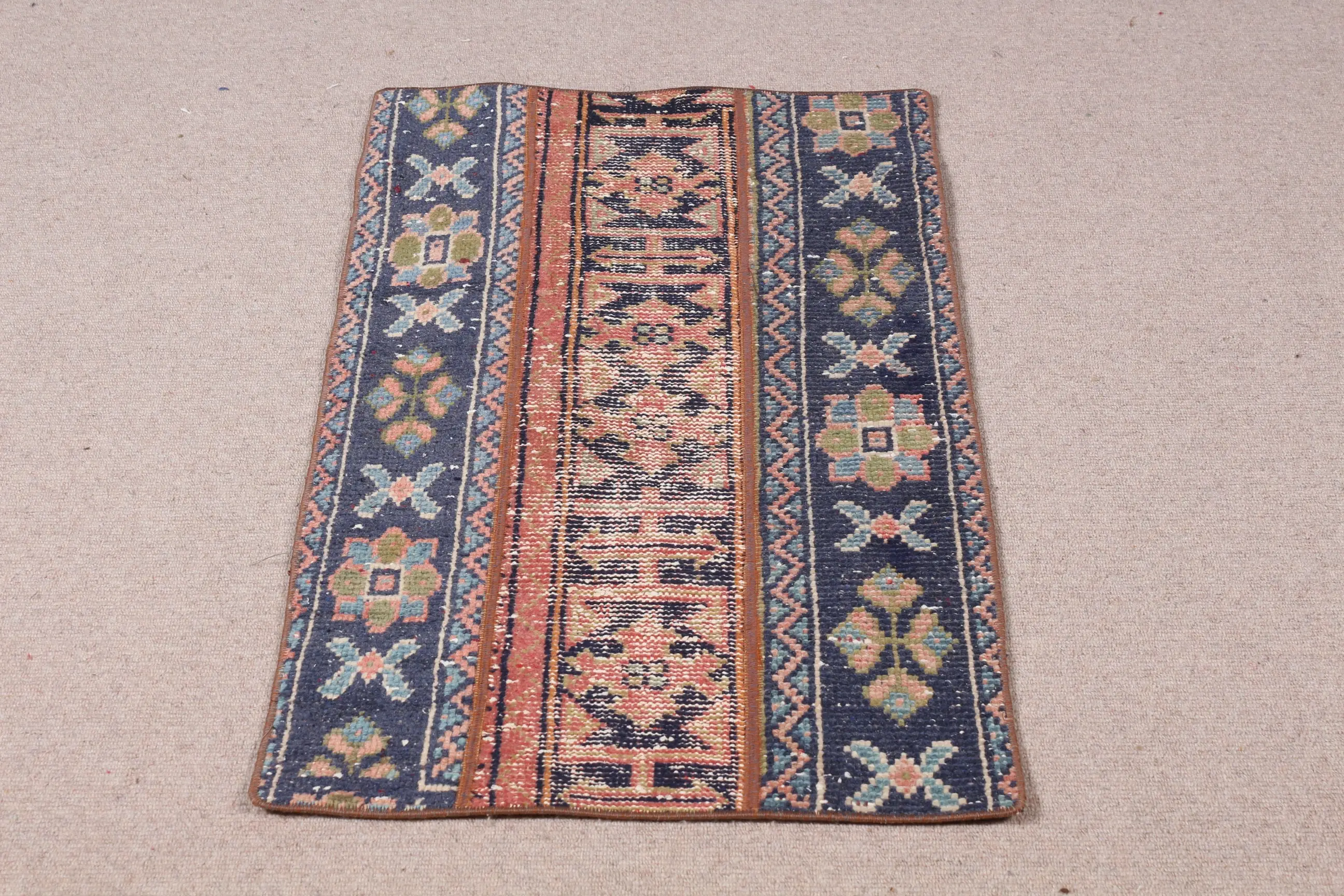 Türkischer Vintage-Teppich 1,9 x 3,2 Fuß, blauer orientalischer Wollteppich - 1